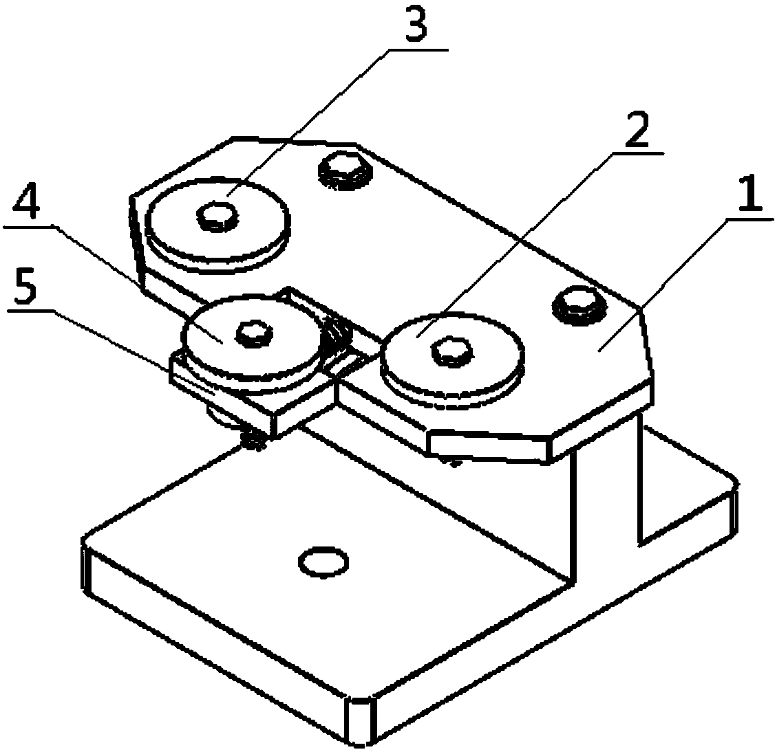 Electric discharge wire cutting machine tool and wire tensioning mechanism thereof