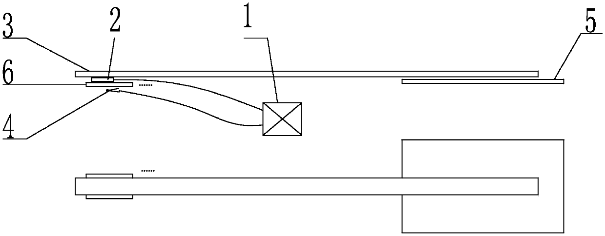 A temperature control device for periodically working heat source in spaceflight