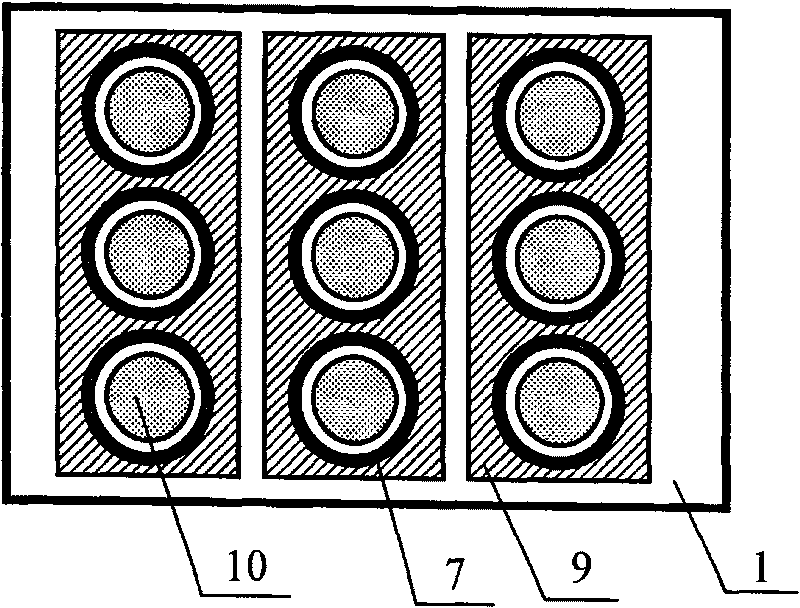 Flat board display of fold-line type grid controlled structure and manufacture process