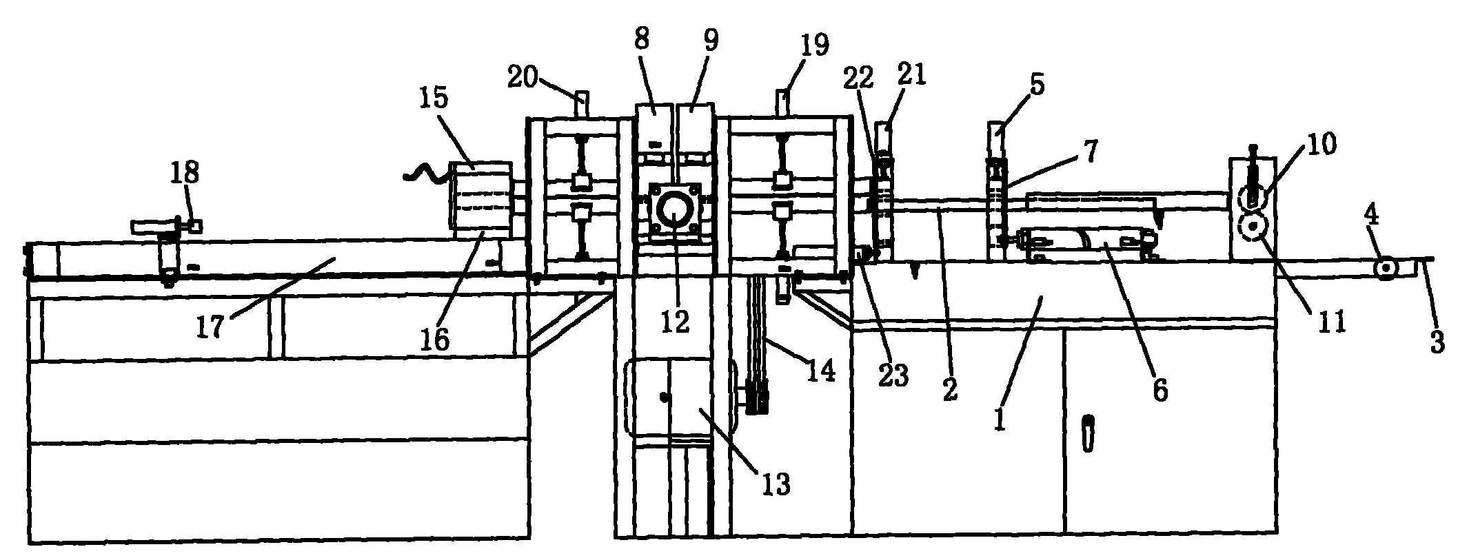 Full-automatic fixed-length cutting device of metallic hose