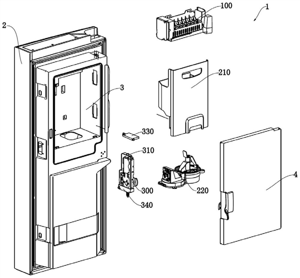 Door ice device and refrigerator with same