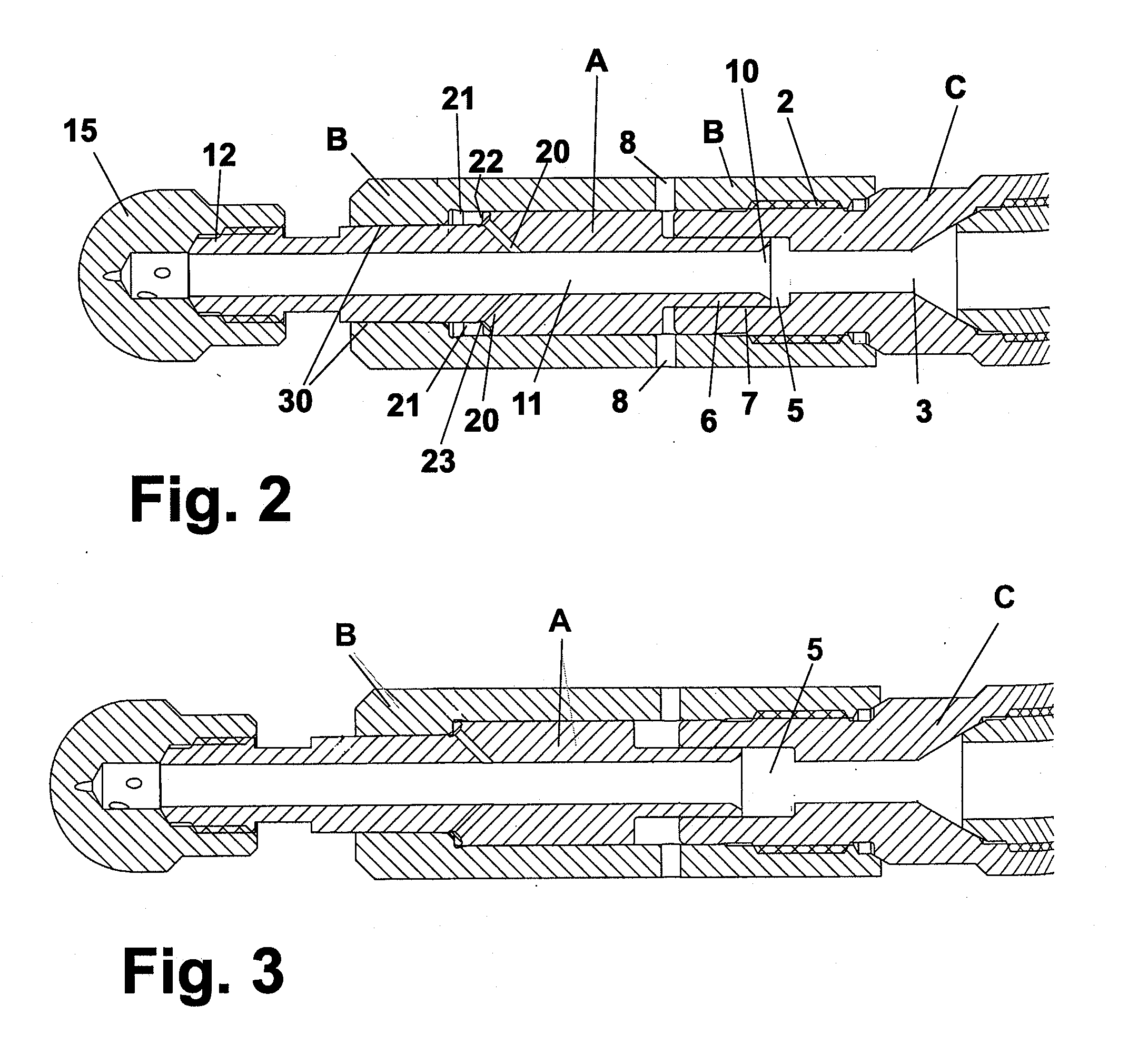 Self regulating fluid bearing high pressure rotary nozzle with balanced thrust force