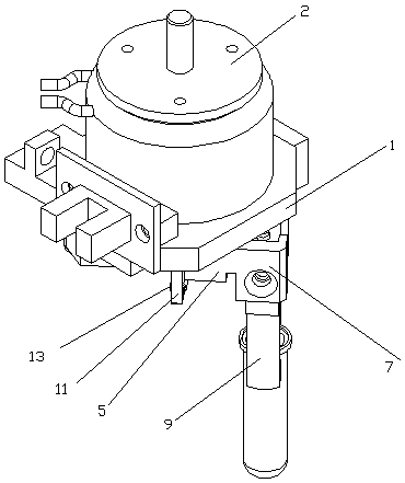 Cam rotation type clamping device