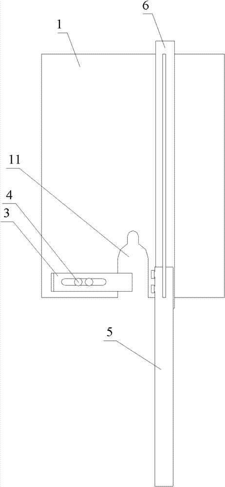 Vertical drawing type insulating right-angle baffle for porous baffle