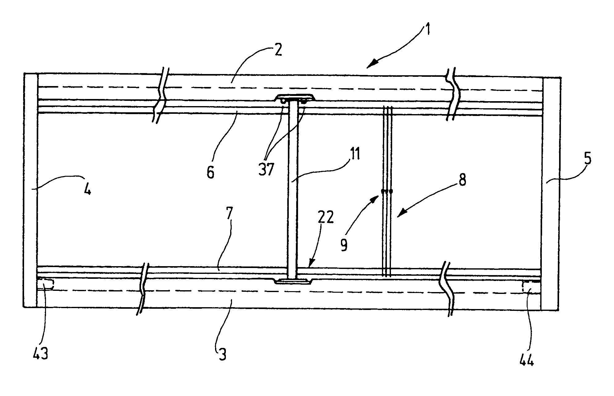 Heddle shaft with center connector