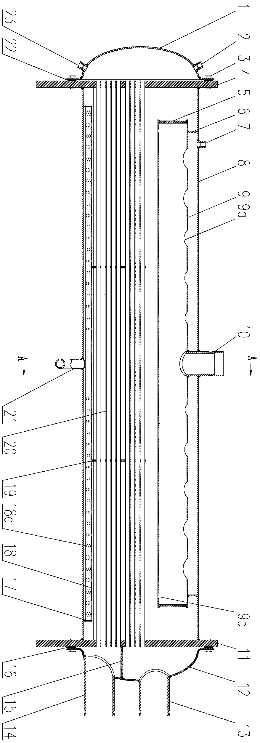 Flooded evaporator