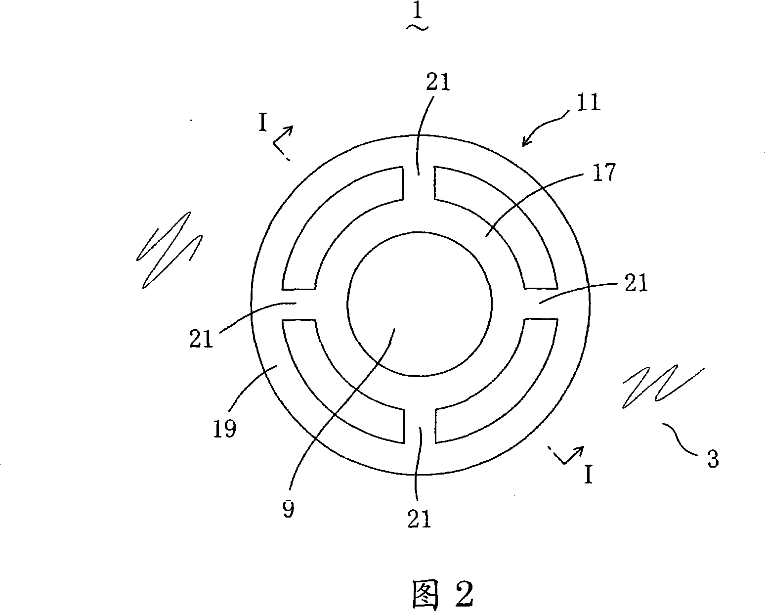Resin molded body and method of molding the same