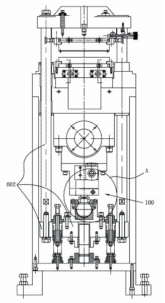 Pressure adjusting device of die cutting machine and method thereof