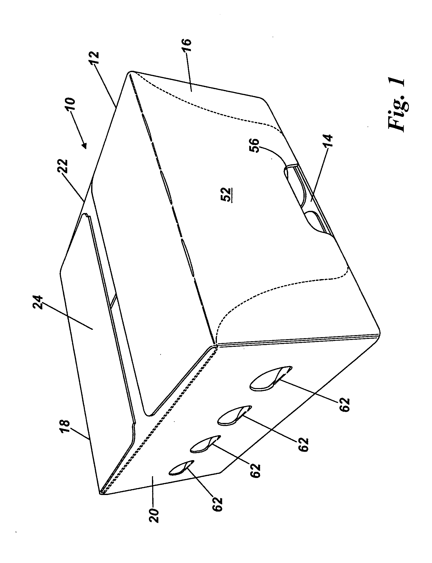 Packaging container, blank and method of forming a packaging container