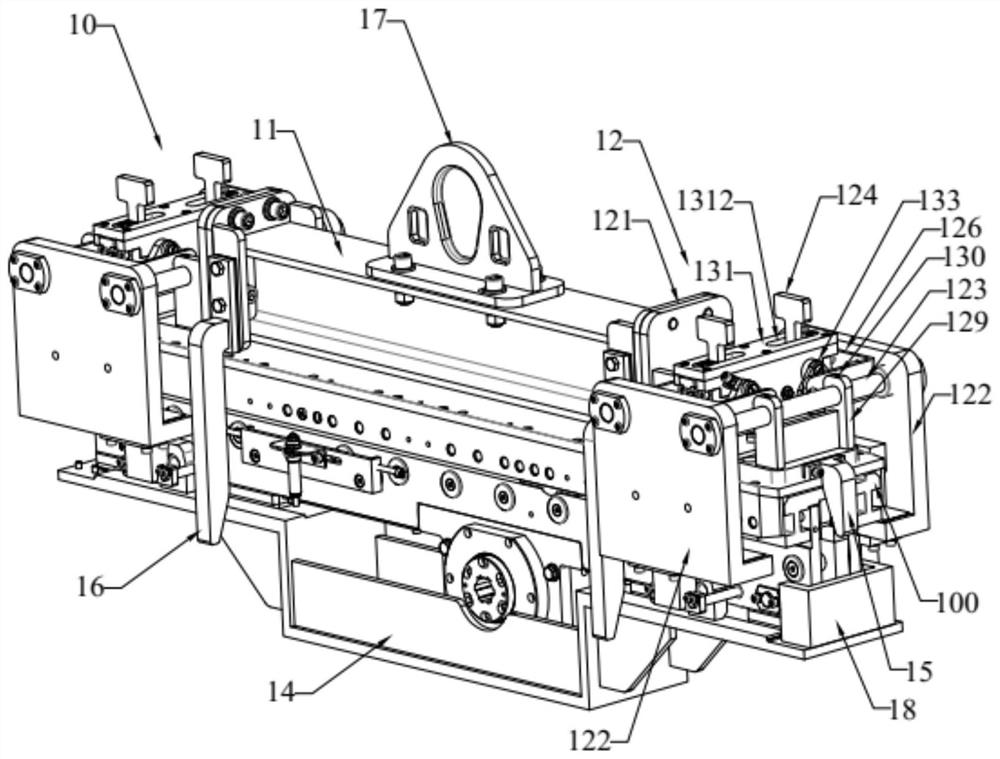 Hoisting device capable of self-locking and unlocking in nuclear environment