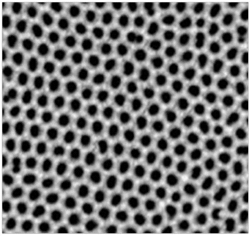 Method for preparing superlattice nanowire array assembled by tellurium-lead telluride nanocrystals