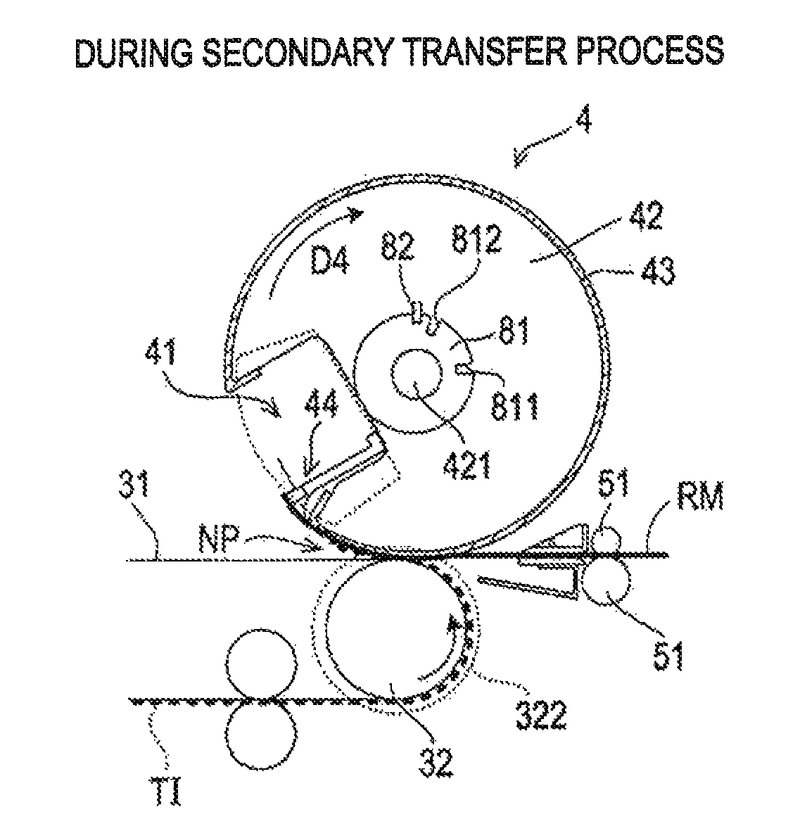 Image forming apparatus including transfer roller with concave portion and image forming method