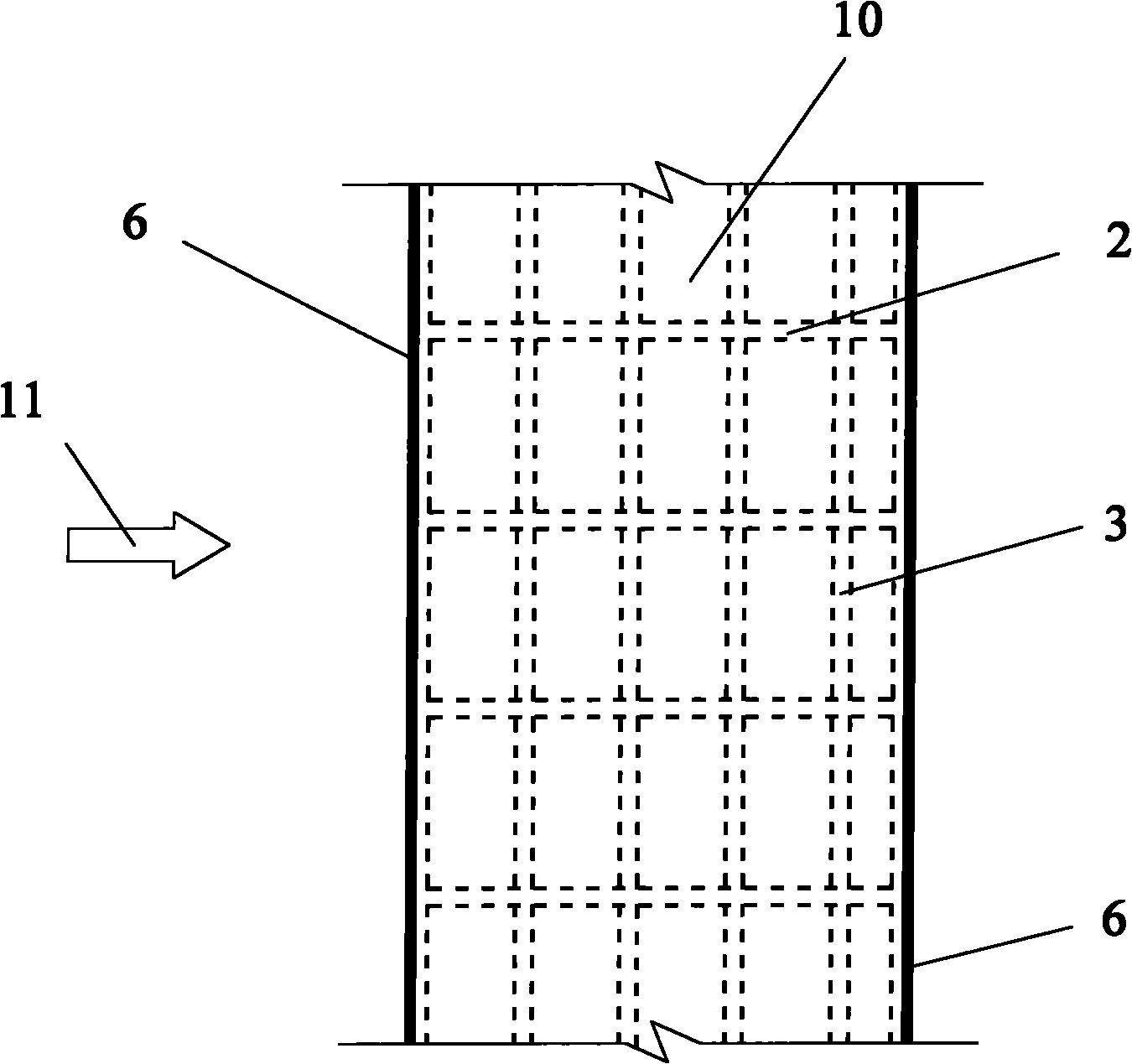 Permeable overflow dam combining functions of water level control and water purification