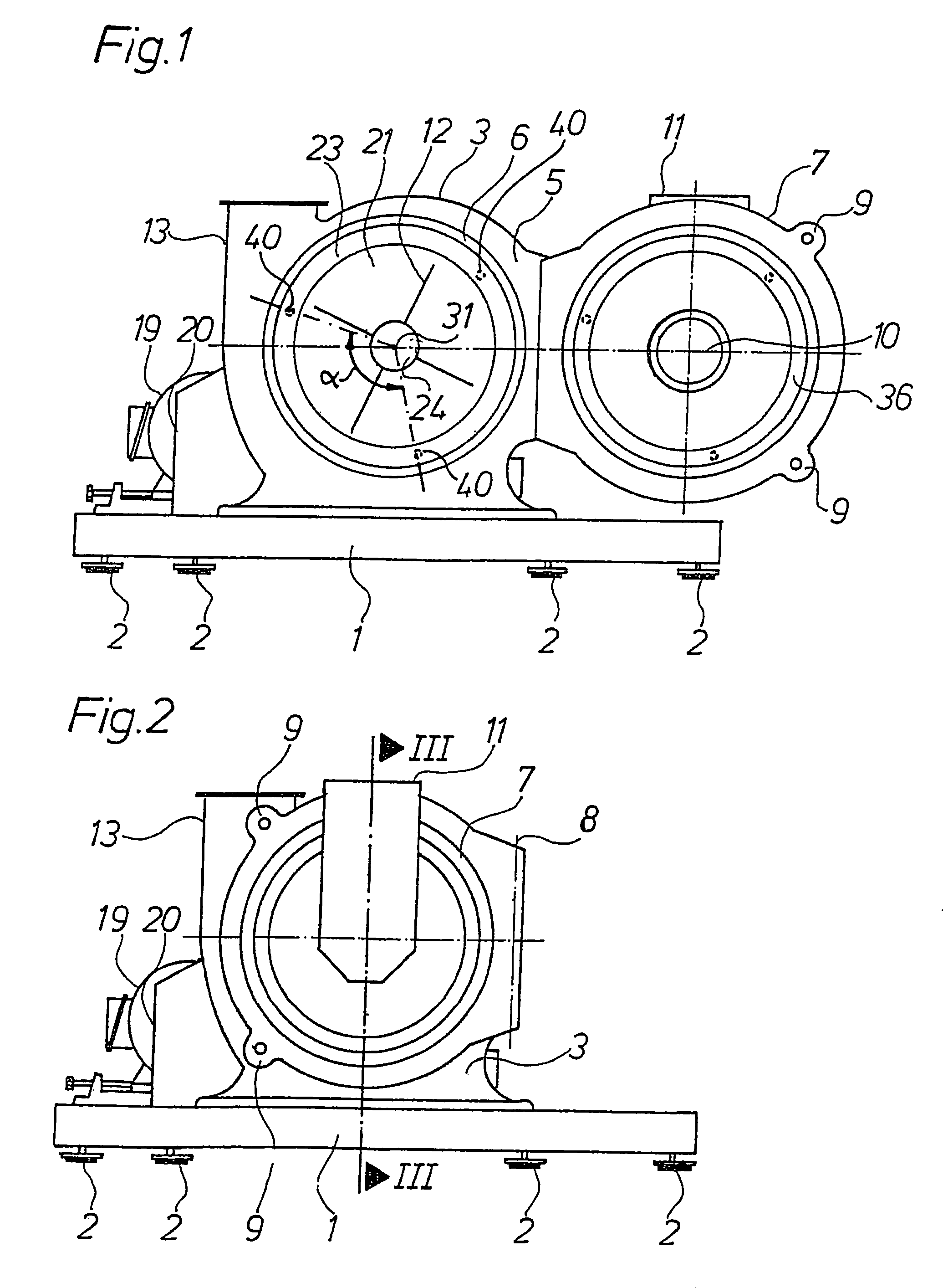 Apparatus for chipping material