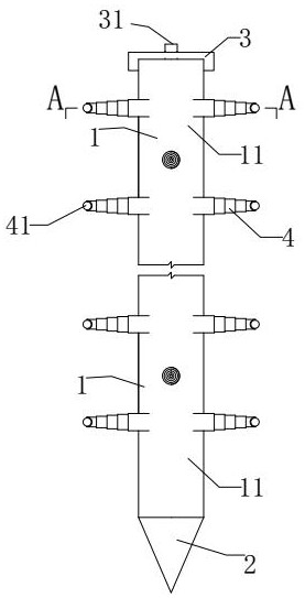 A steel pipe pile with an outrigger and its construction method