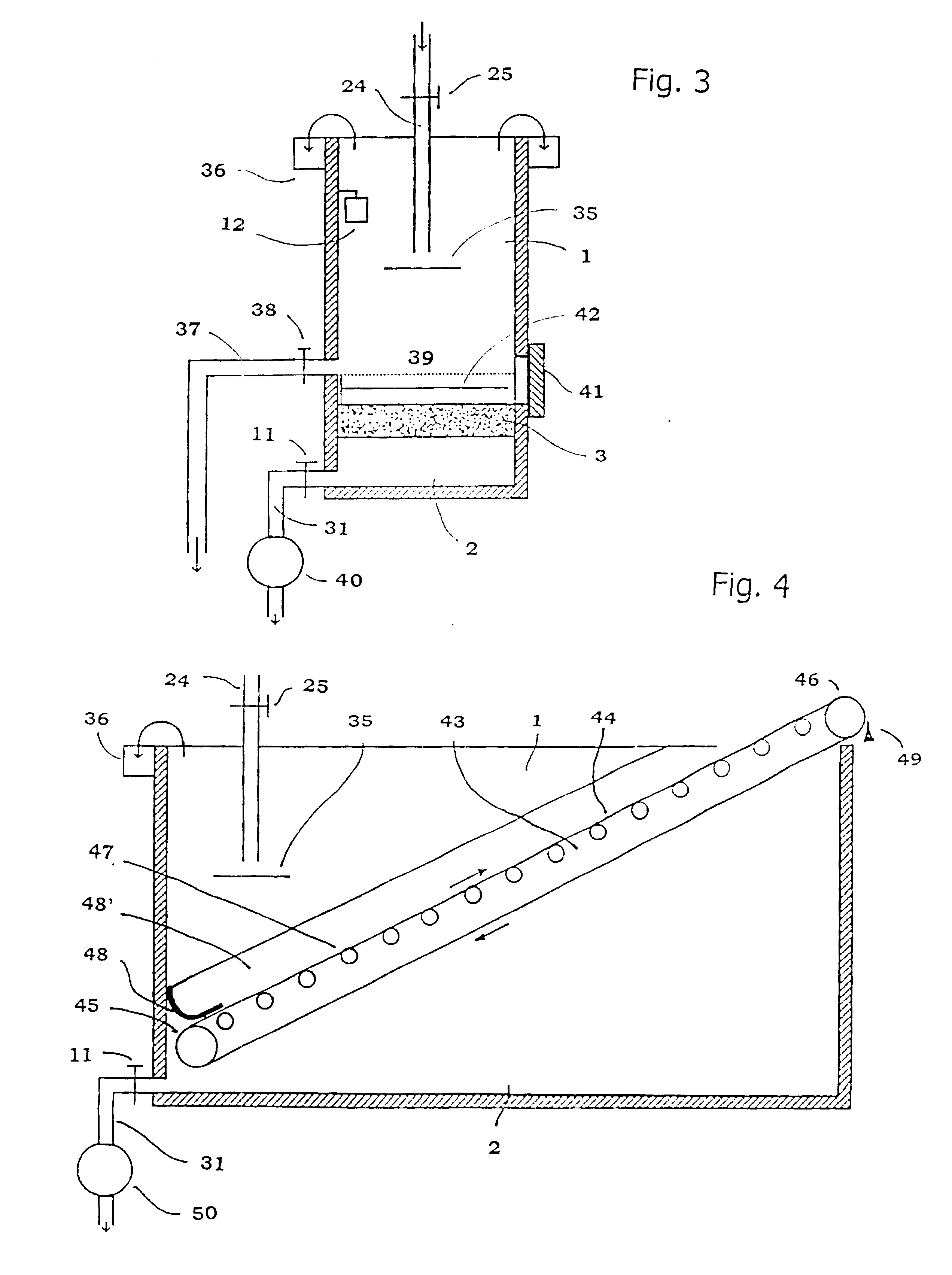 Method for settling of suspensions with use of seepage force and vibrations