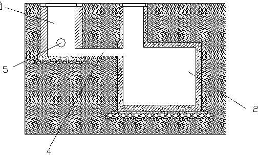 Rainwater flow discarding device