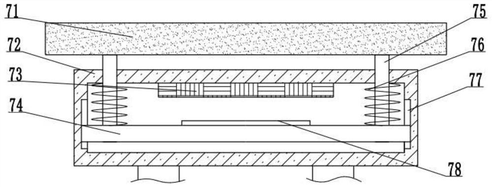 Crane running track cleaning device for production workshop