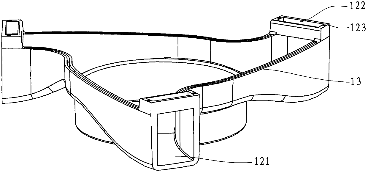 Tray of animal feeding device