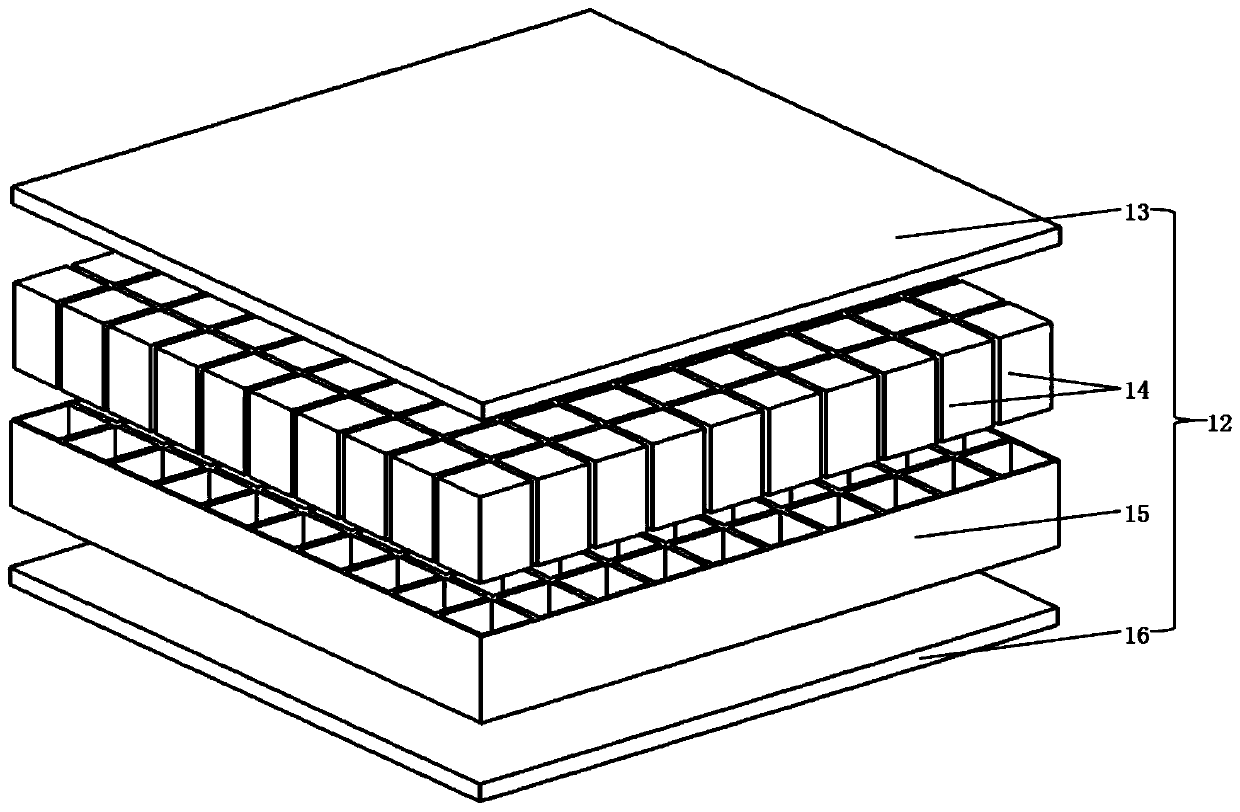 A multilevel thermoelectric module with a phase change energy storage layer