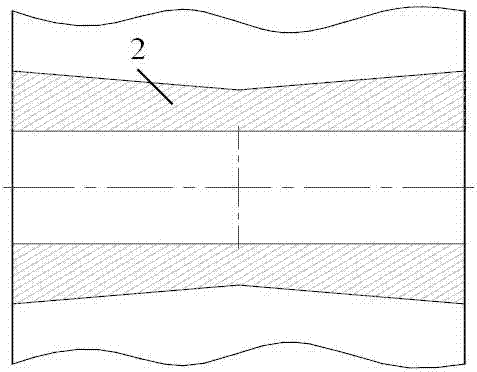 Claw provided with novel abrasion-resisting layer structure and manufacturing method thereof