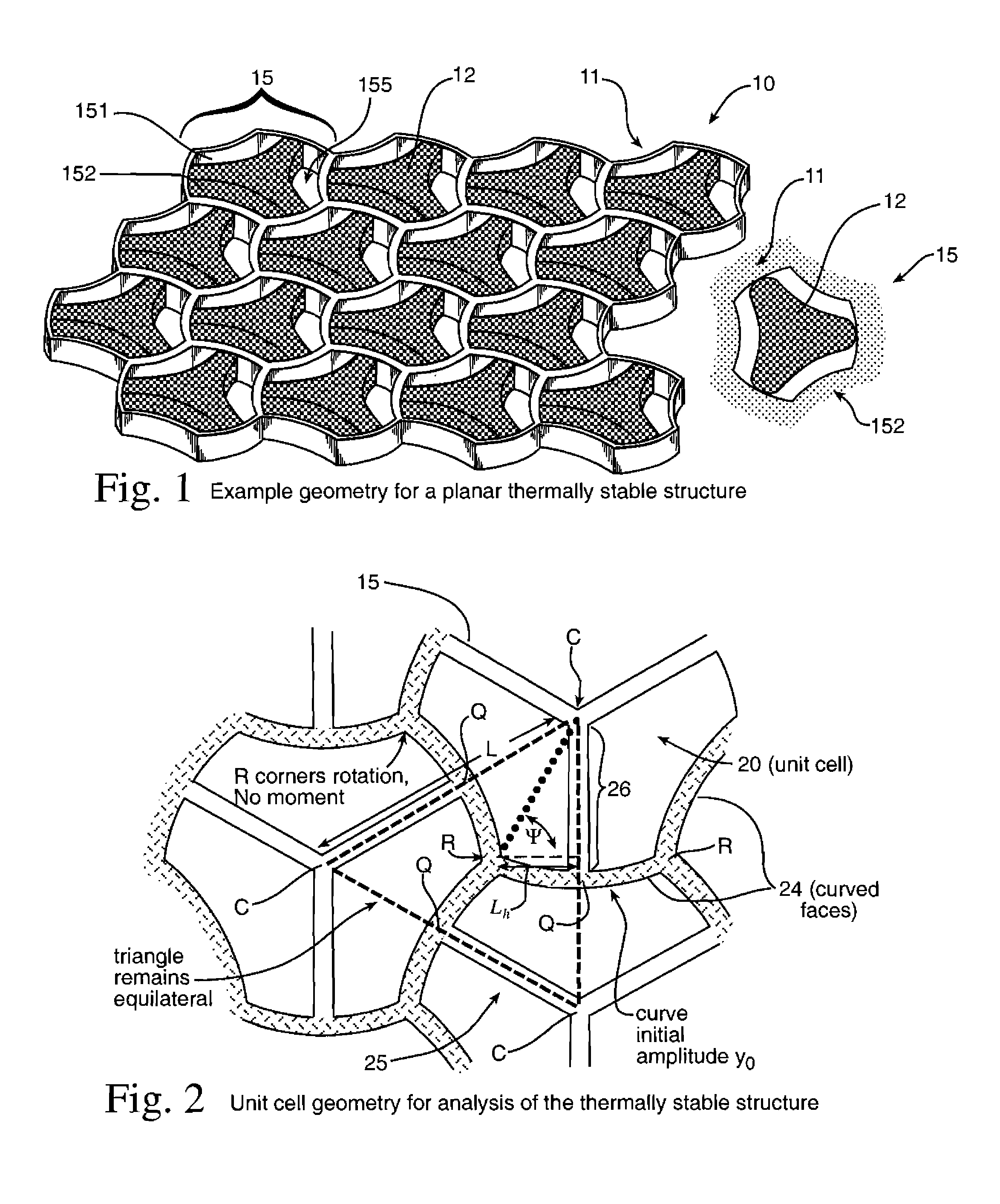 Bi-material composite structure with reduced thermal expansion