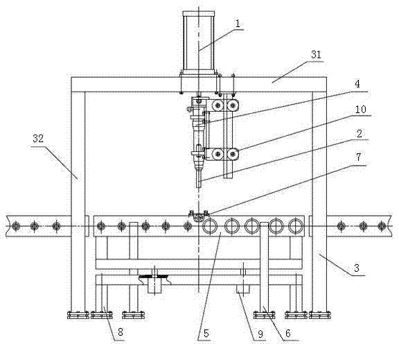Device and method for separating iron shapes from castings in shells of wheel reducers