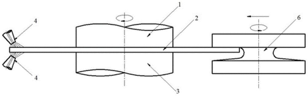 Heating, spinning and thickening method for annular outer edge of round plate
