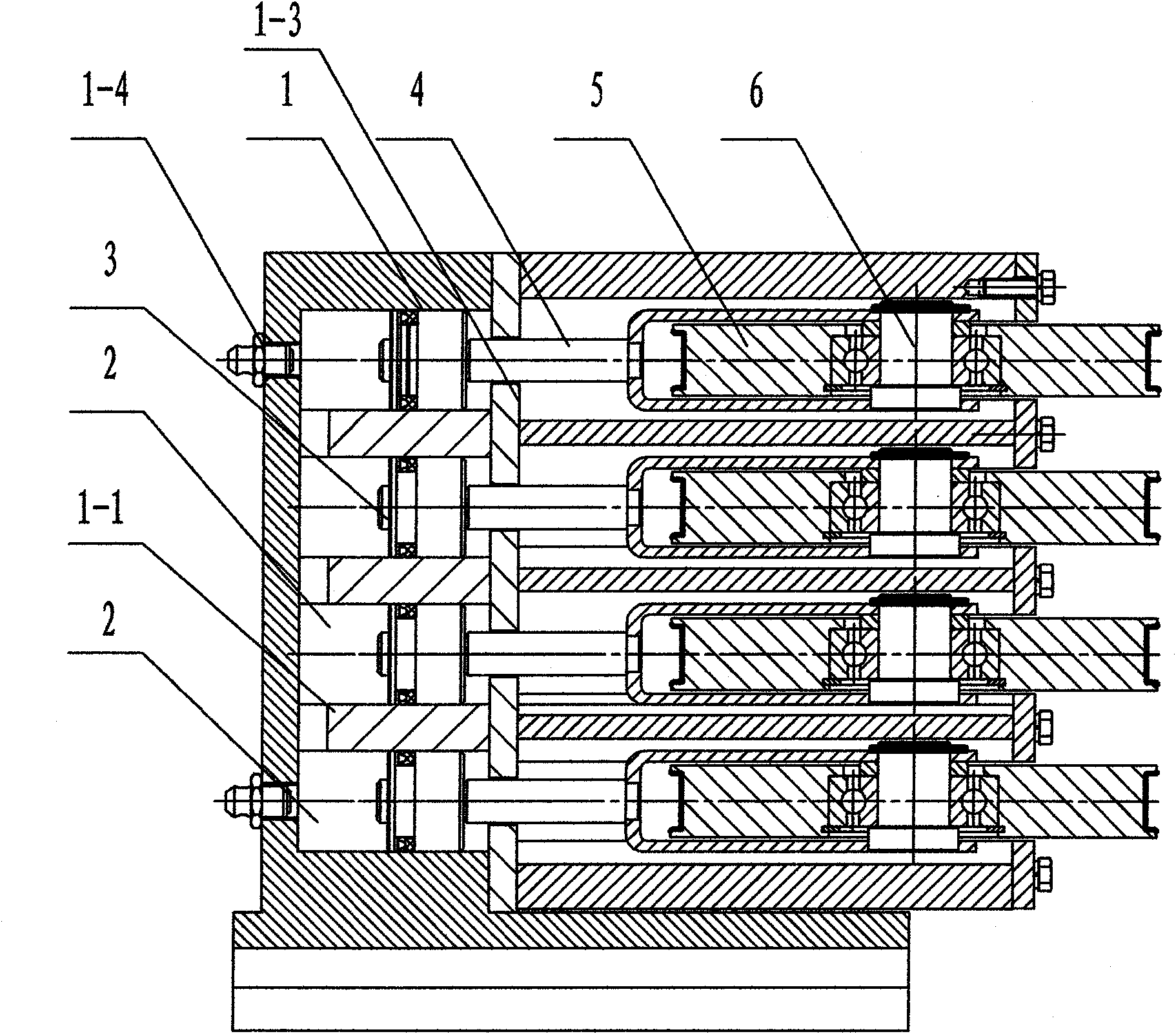 Passive hydraulic self-balancing adjusting and controlling device