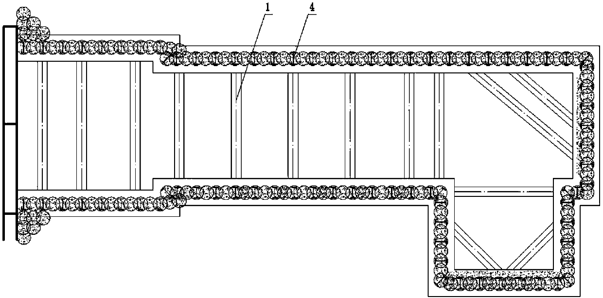 Steel brace anti-falling method in SMW construction method pile fencing structure foundation pit