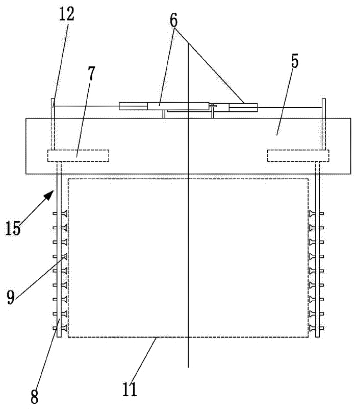 Automatic bucket holding device based on automatic positioning