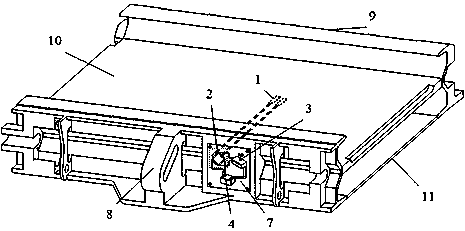 A scraper conveyor load monitoring device and chain tension estimation method