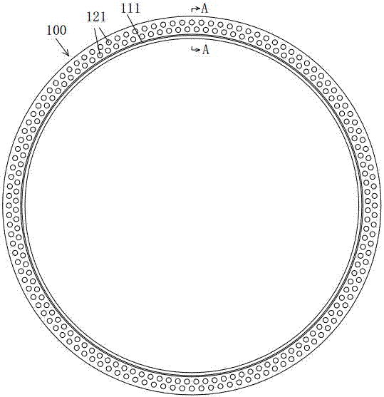 High-strength inflation-free solid tire and production method thereof