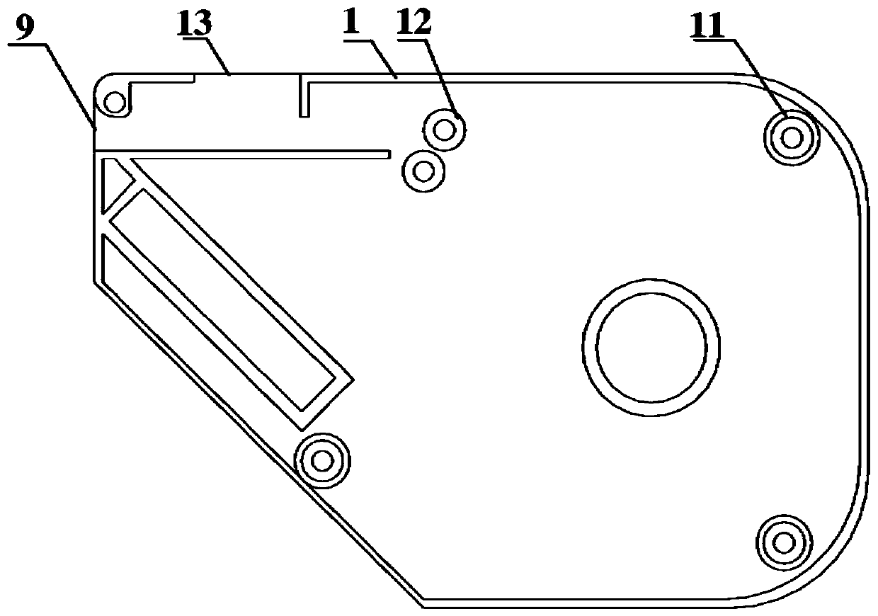 Heat-shrinkable wrapping tape cutting device