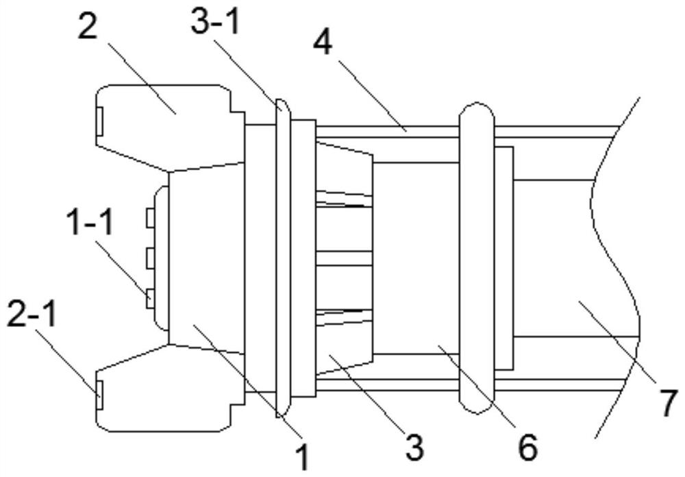 Multifunctional spray gun for manipulator