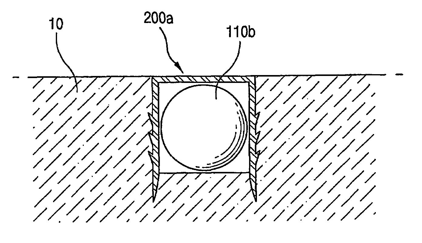 Joining apparatus with rotatable magnet therein and built-up type toy with the same