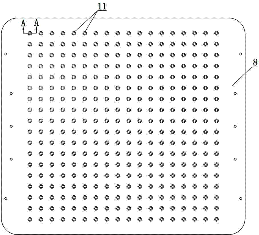 Tool for rapidly penetrating screw gaskets in sleeved mode