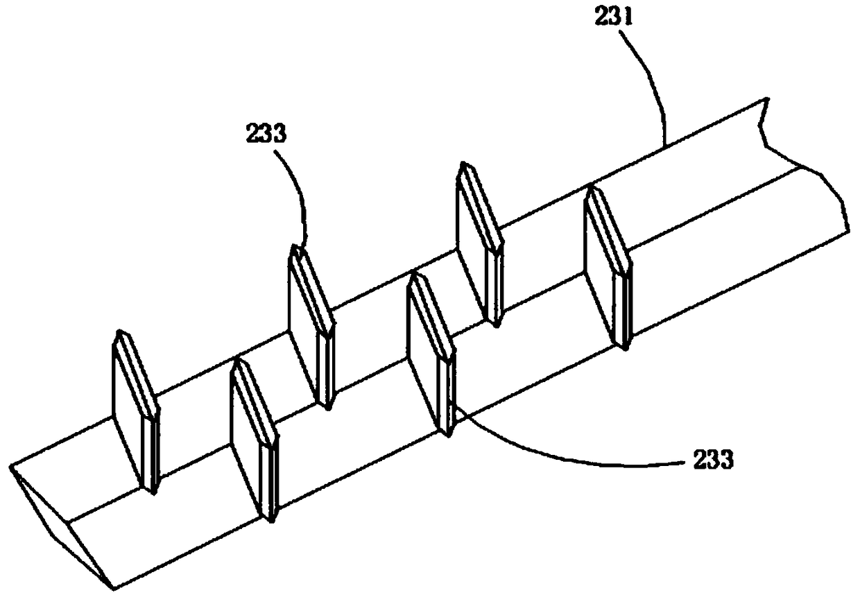 Extraction device and extraction method of alfalfa total flavone