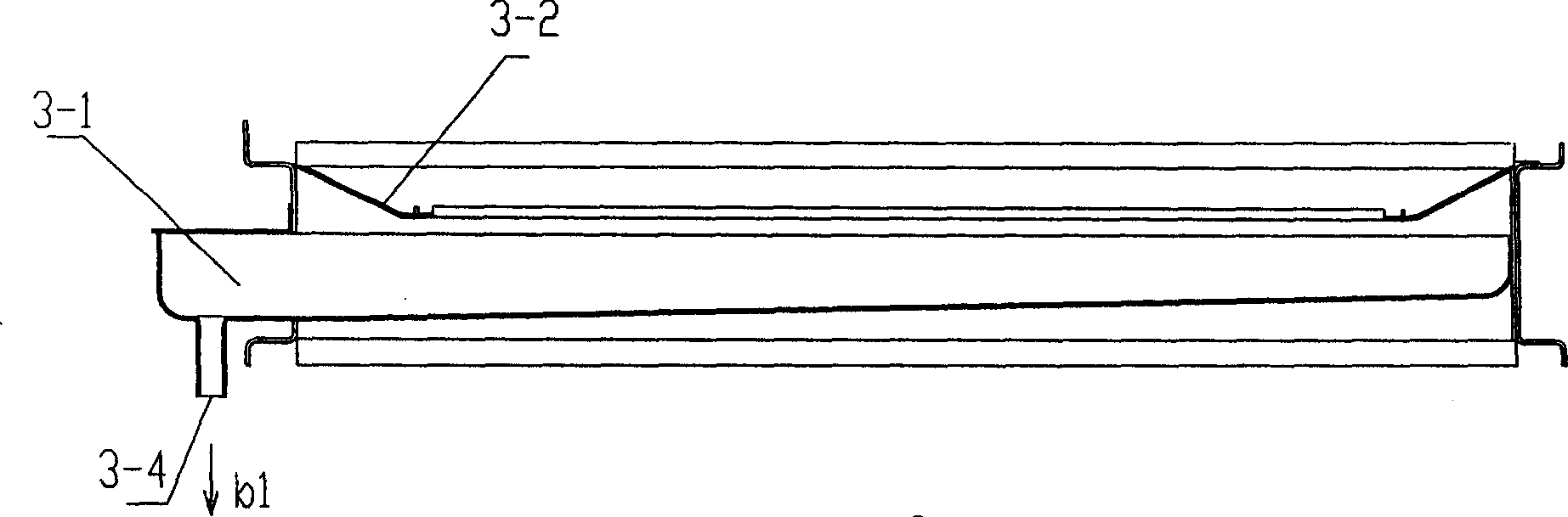 Condensing type water heater condensate water collecting device