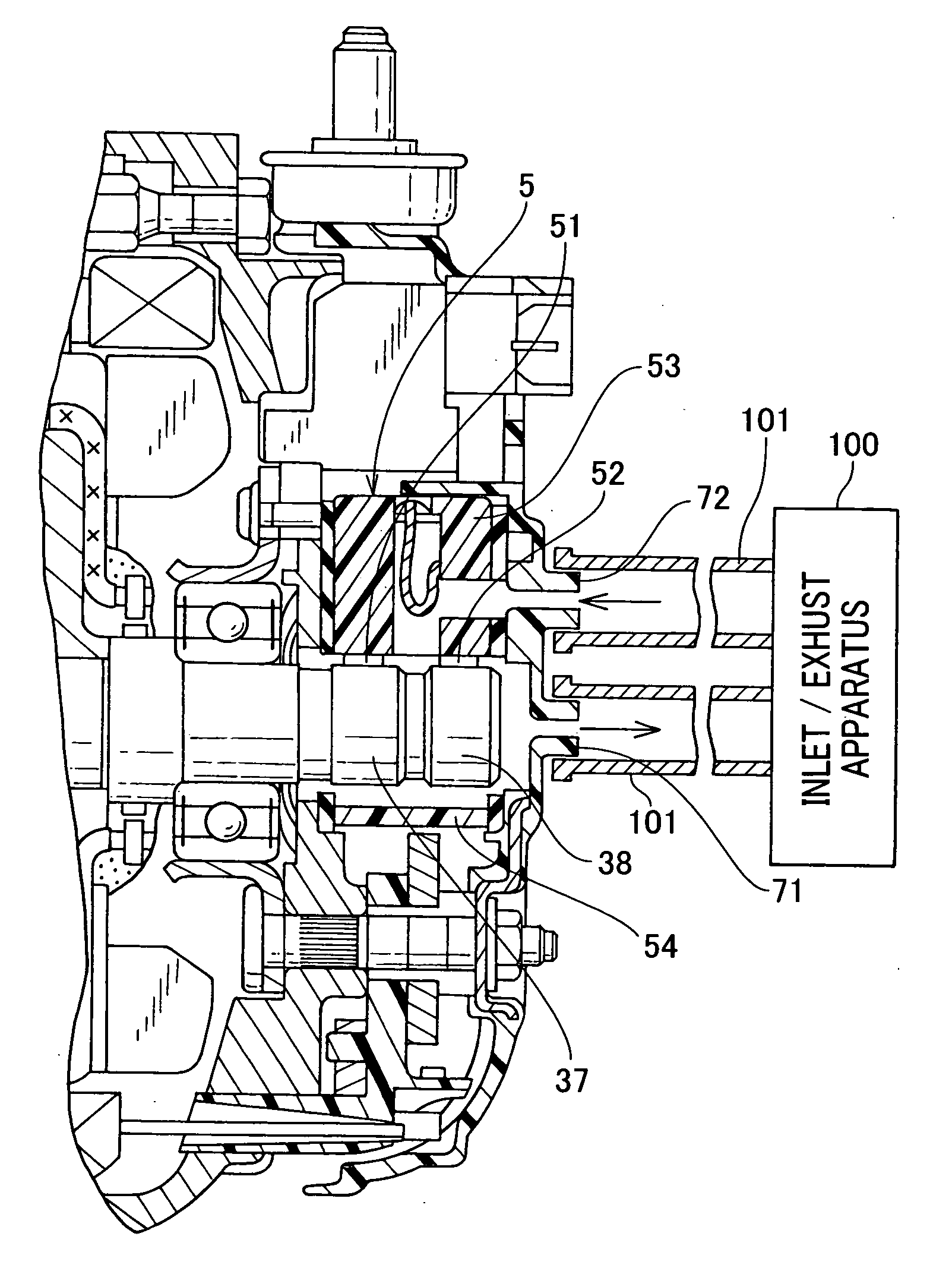 Vehicle alternator provided with brushes and slip rings