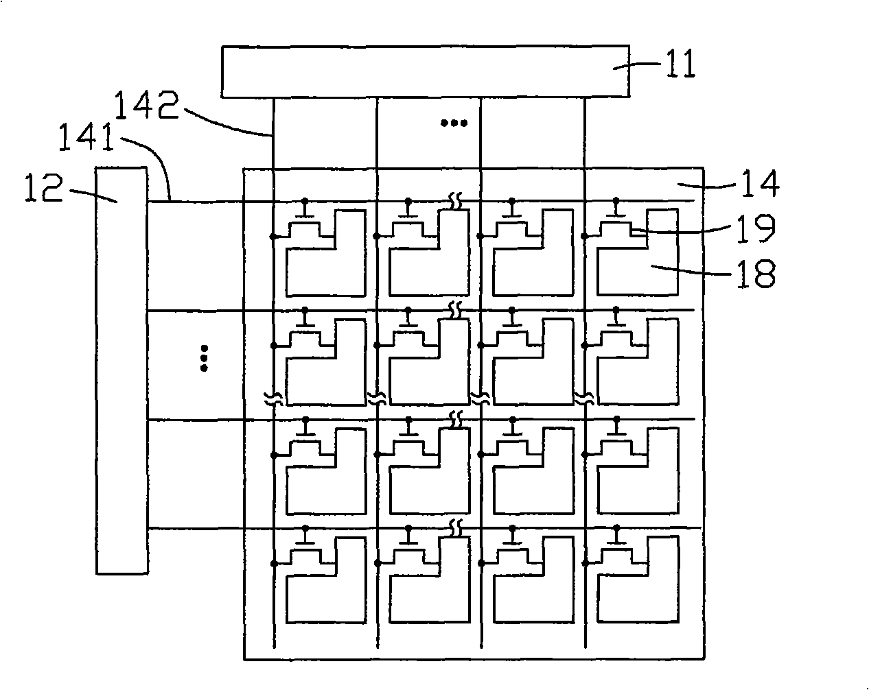 Light permeable induction electronic type aperture shutter device and its camera