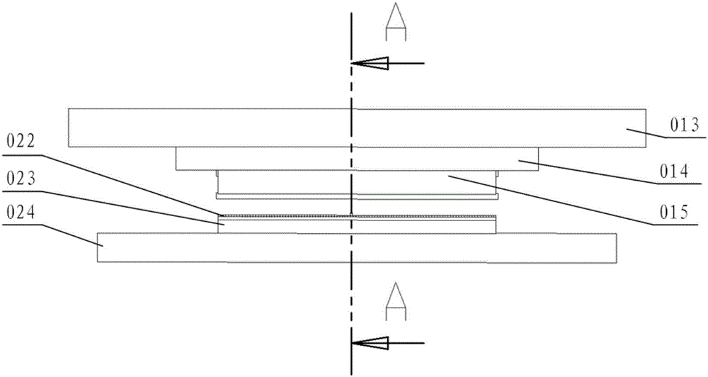 Saw blade press-fit mechanism and binding machine using same