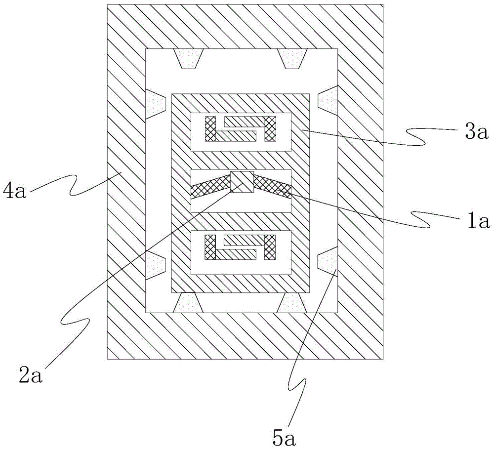 Adhesion eliminating structure of inertial sensor and method thereof