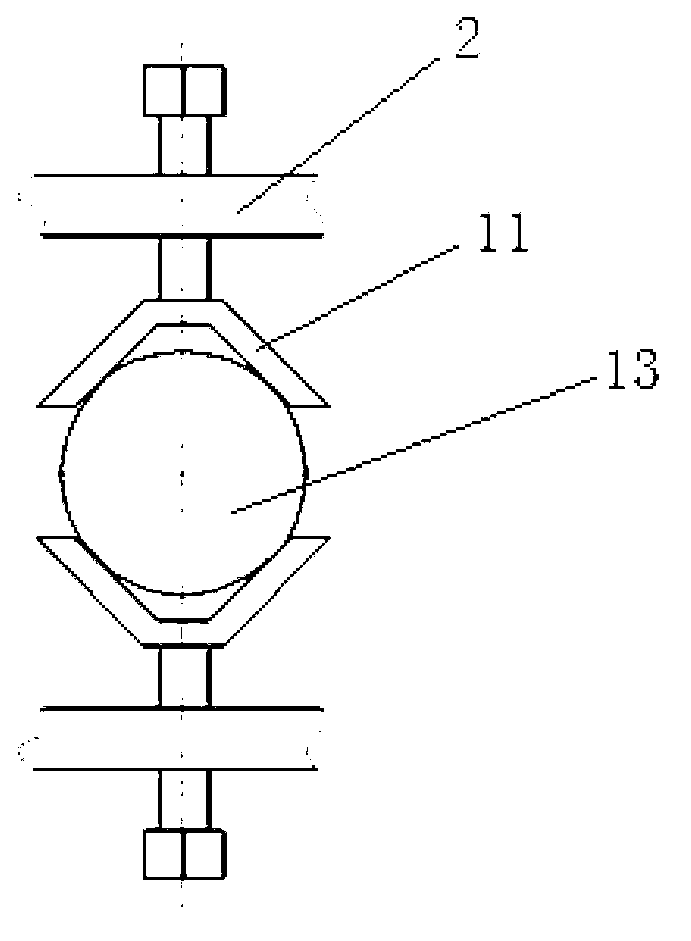 Detection device of static material layer thickness between dielectric spheres