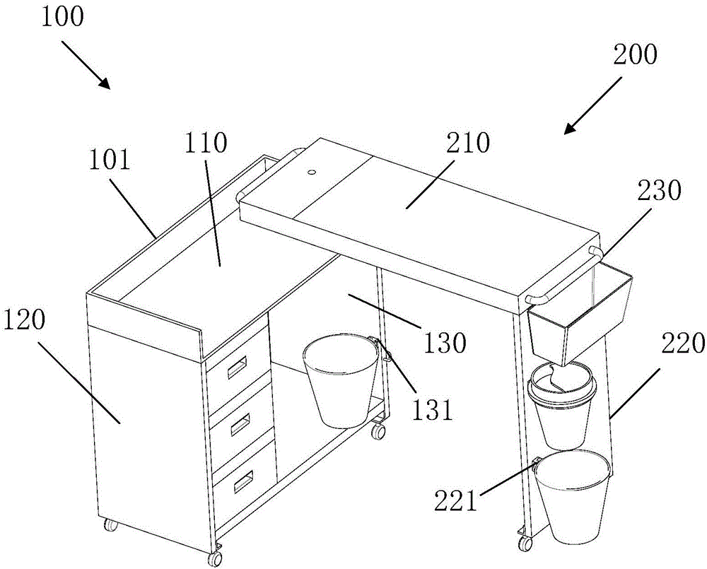 Foldable blood collecting vehicle