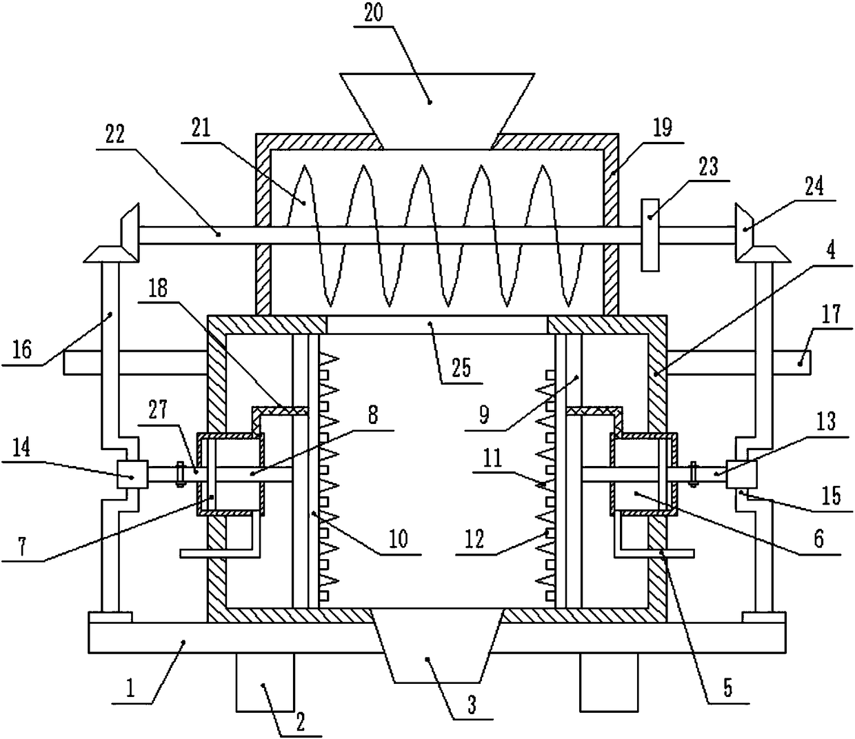 Crank type soil crushing and mixing device for heterotopic soil remediation and treatment