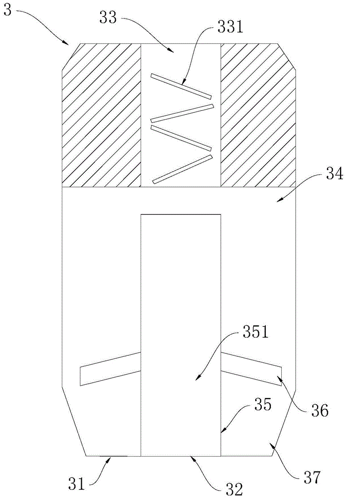 Shaft and method used for reducing heat loss