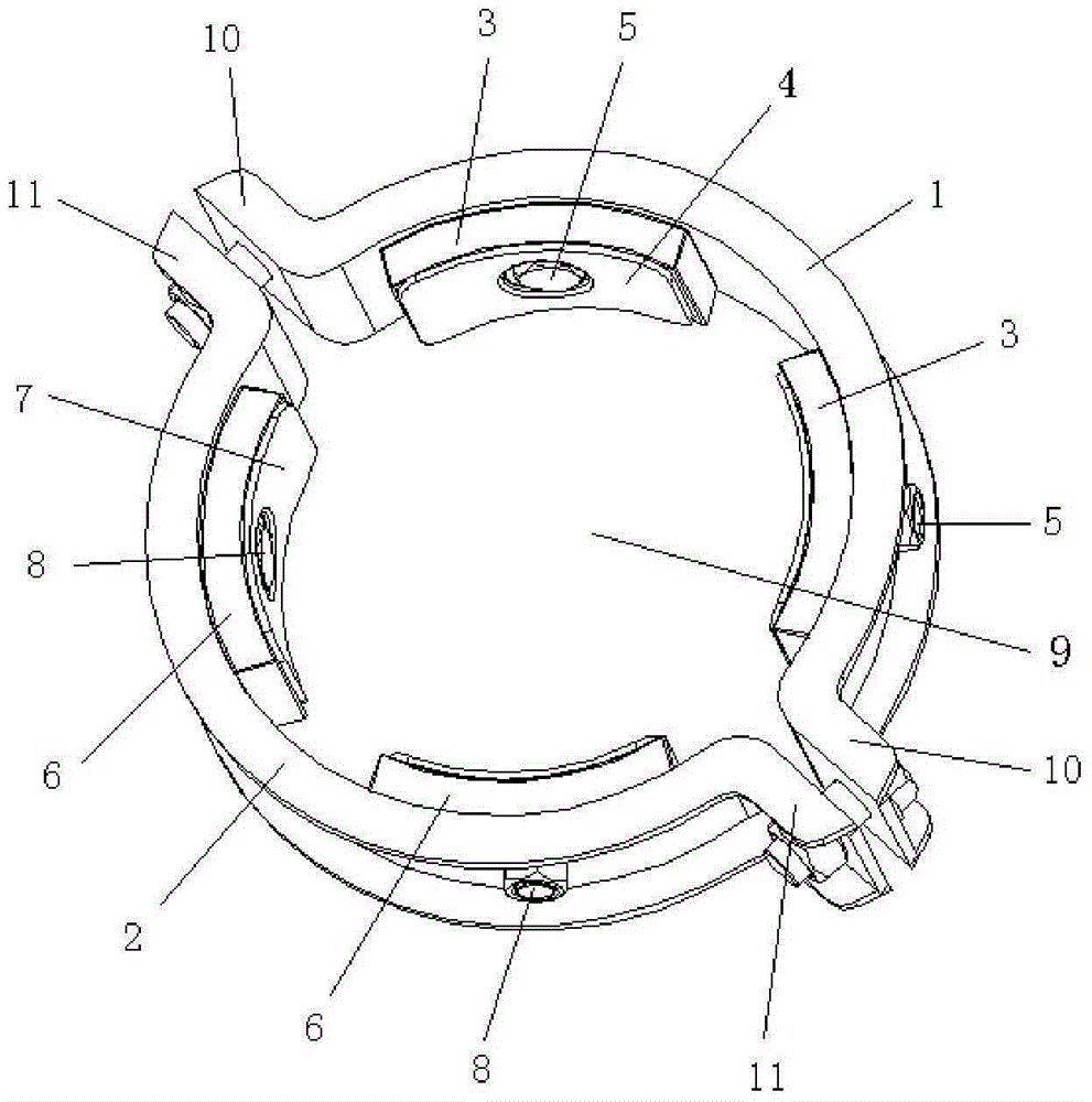 Automobile exhaust system and exhaust pipe clamp device thereof