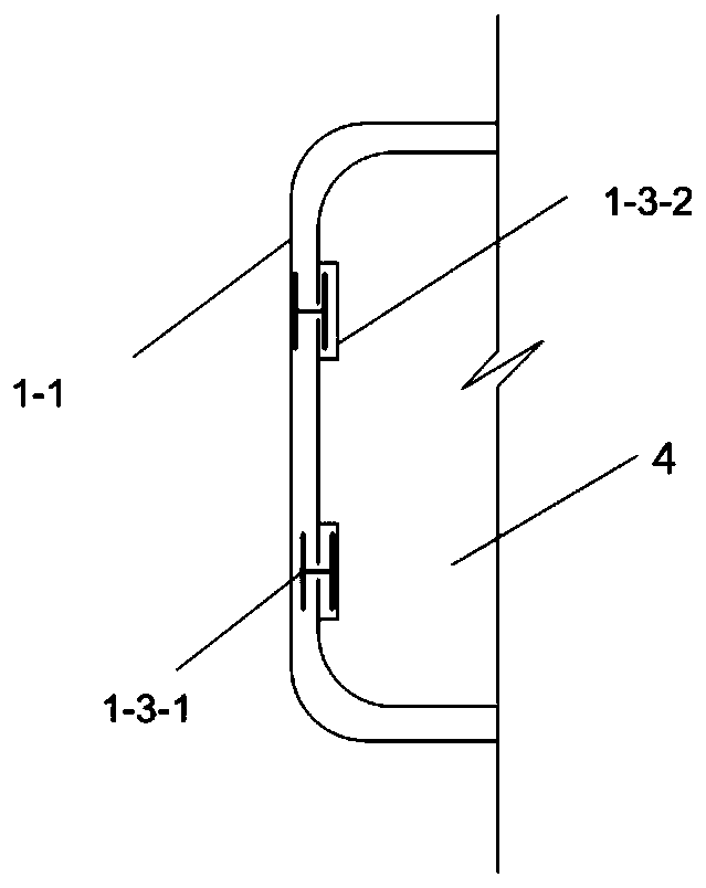 Bridge pier self-adjusting protection device under severe sea conditions and control method