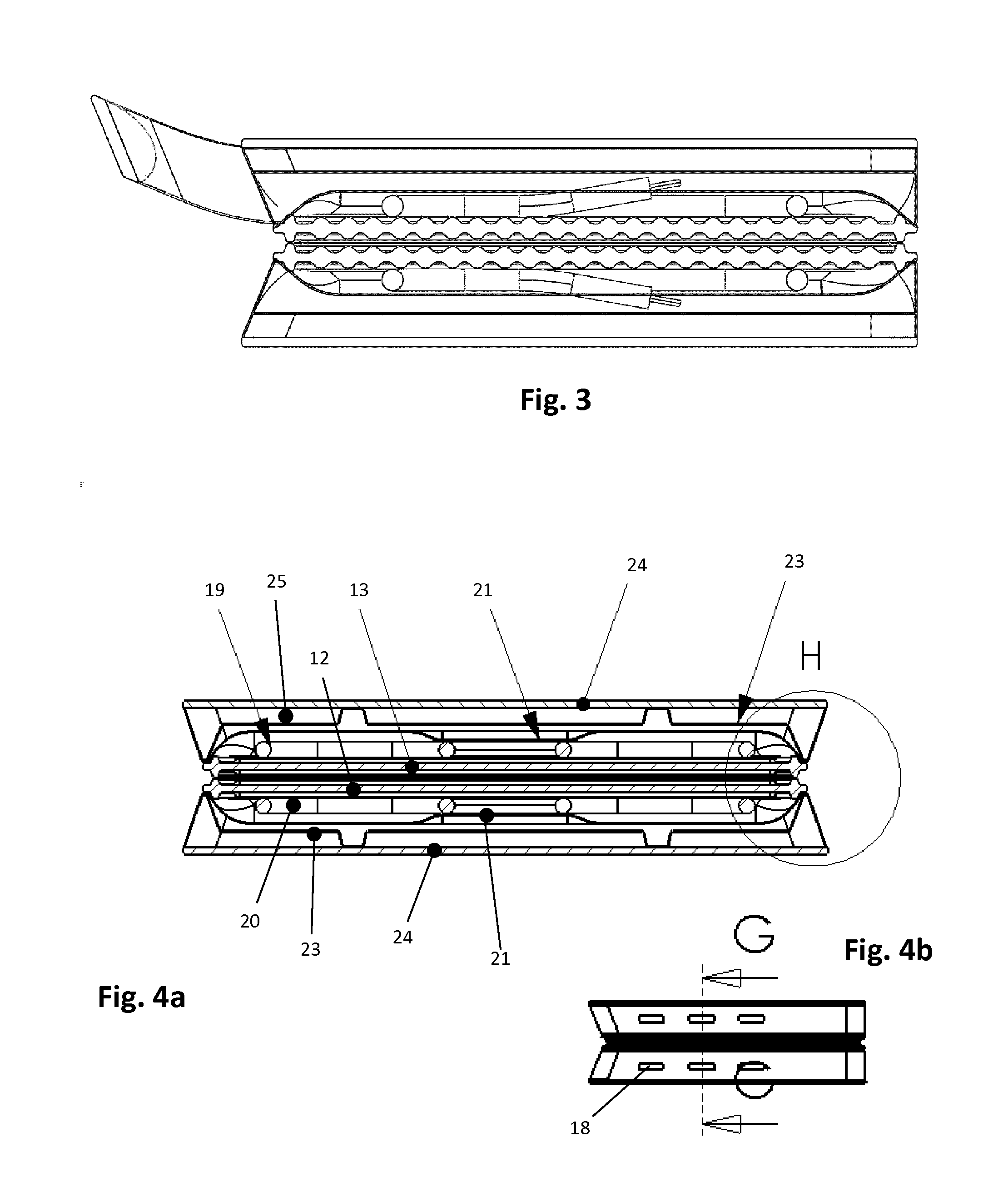 Toasting Apparatus Having Improved Hot Chamber Isolation With Passive Ventilation